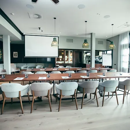Lindner Mallorca Portals Nous, Part Of Jdv By Hyatt 4*