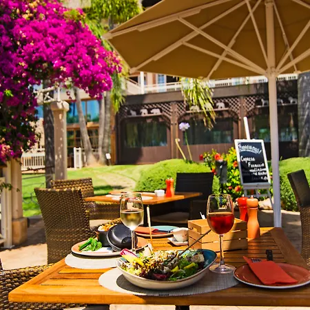 Resort Lindner Golf Portals Nous